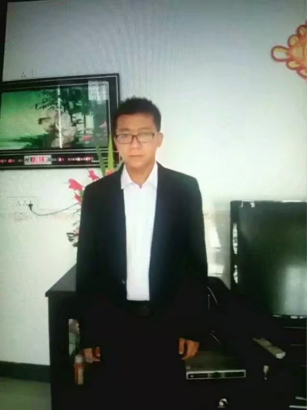 依然疼痛的第一张照片--惠安相亲网