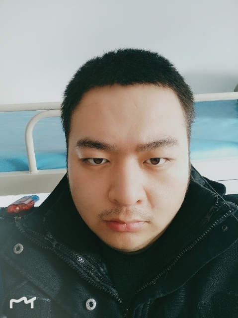 负重前行的第一张照片--惠安相亲网