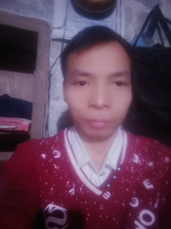 笑看人生百态的第一张照片--惠安相亲网