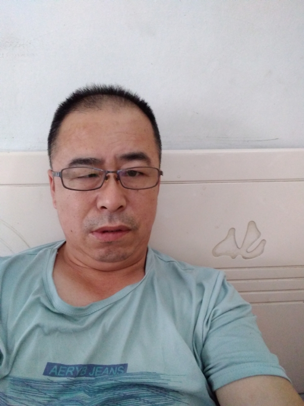 大叔的第一张照片--惠安相亲网