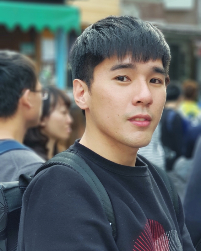 雨中孤独的第一张照片--惠安相亲网