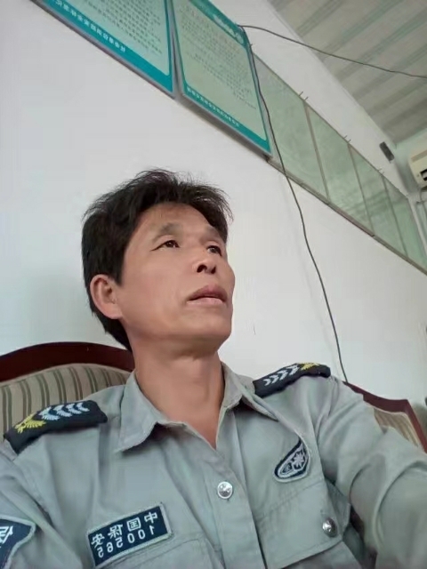 卧窗听雨的第一张照片--惠安相亲网