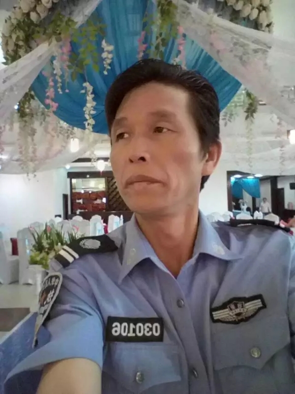 卧窗听雨的第二张照片--惠安相亲网
