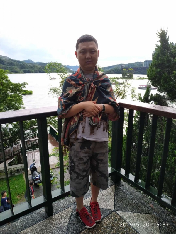爱情里的俩个人的第一张照片--惠安相亲网