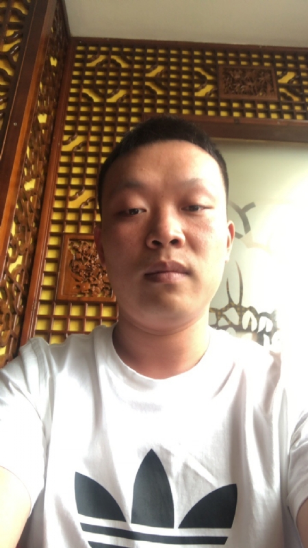 唐子龙的第一张照片--惠安相亲网