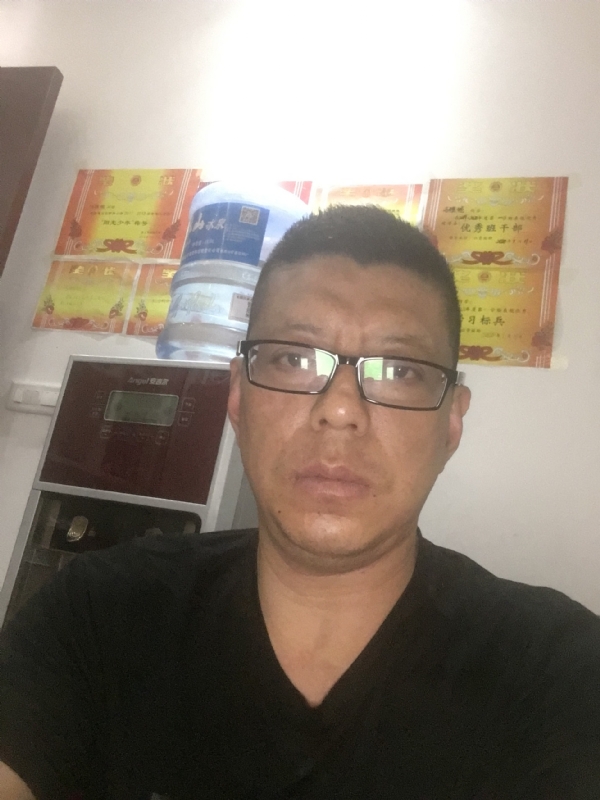 牵手的第一张照片--惠安相亲网