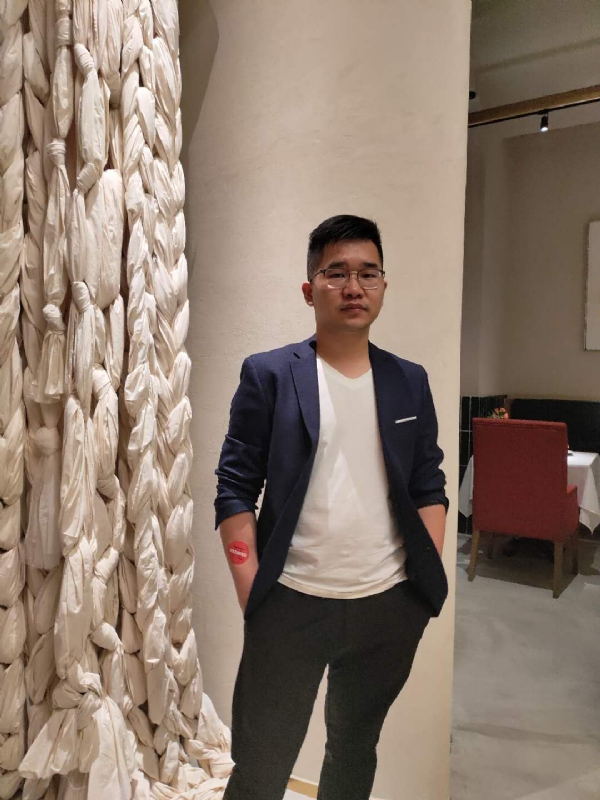 在路上的第二张照片--惠安相亲网