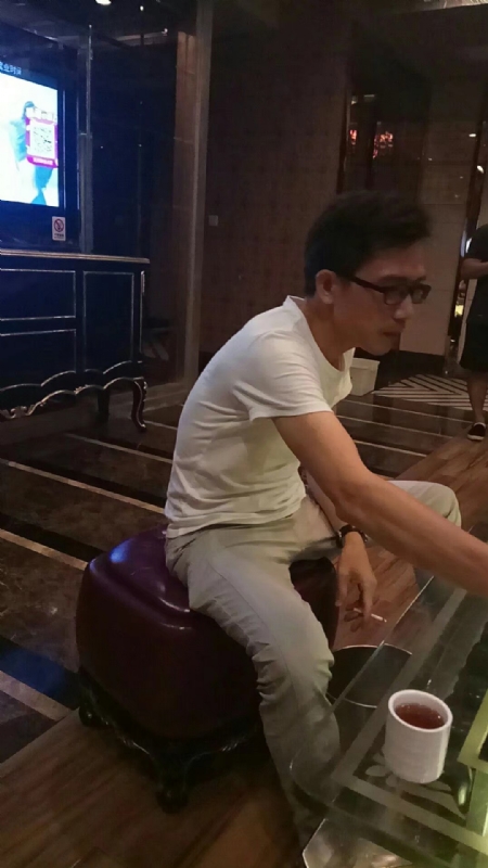 期待缘分的第一张照片--惠安相亲网
