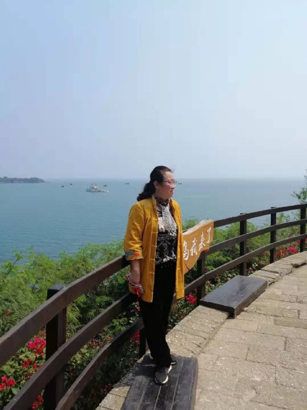 曦若半秋的第一张照片--惠安相亲网