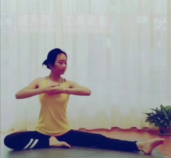 静静子的第一张照片--惠安相亲网