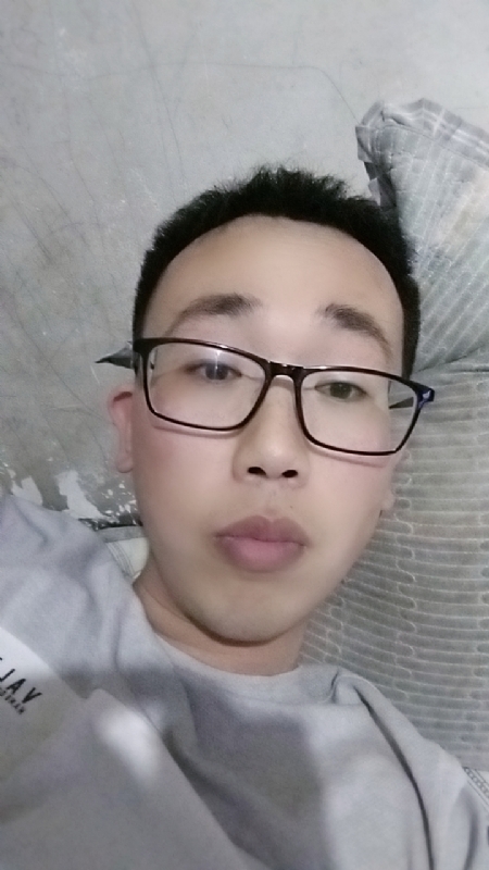 喜欢比我大的女人的第一张照片--惠安相亲网