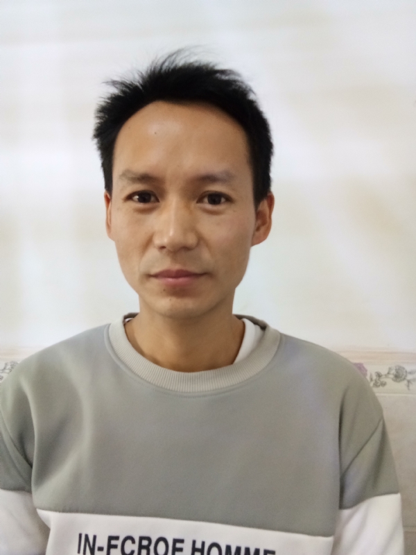 单亲爸爸的第一张照片--惠安相亲网
