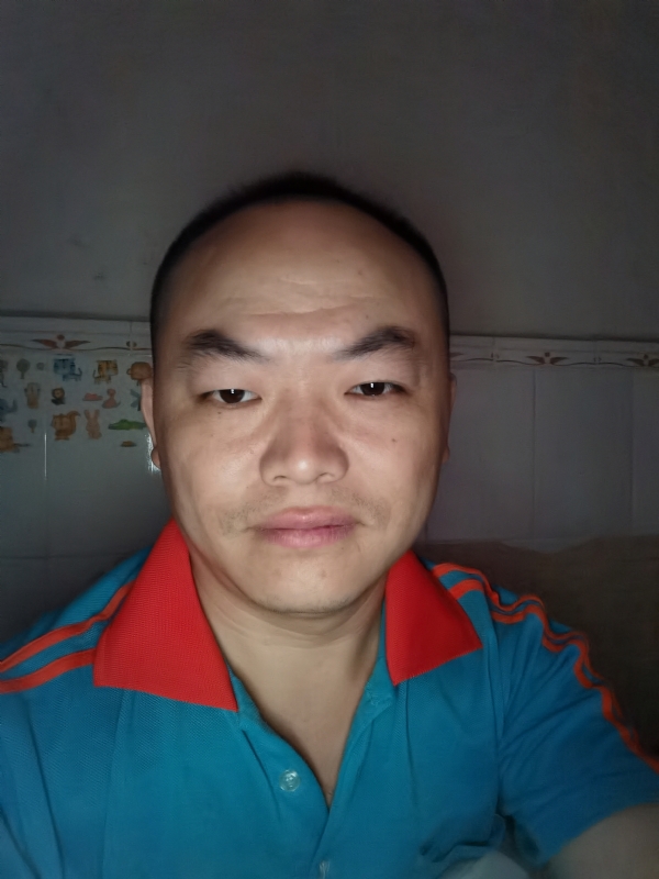 与子携老的第二张照片--惠安相亲网