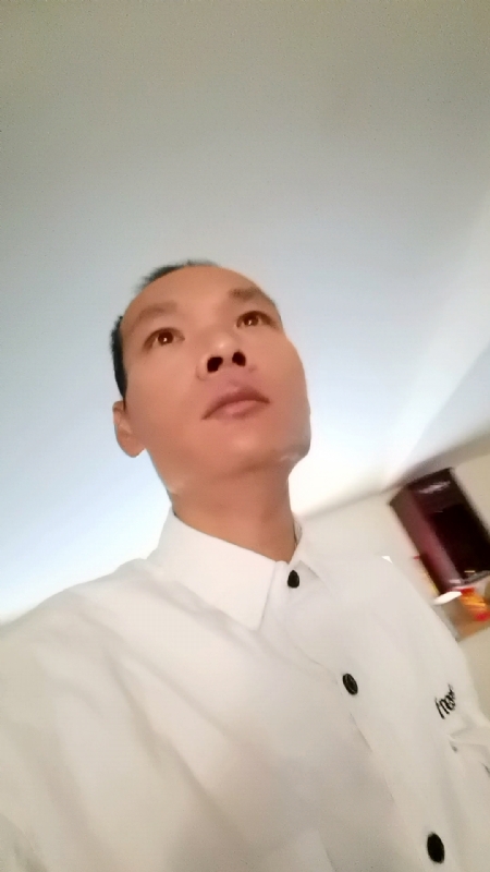 只影向谁去的第五张照片--惠安相亲网
