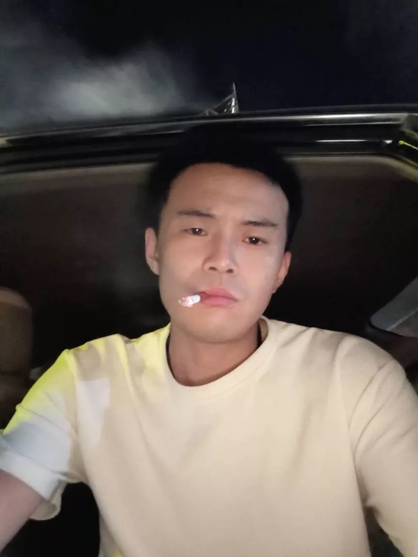 爱睡觉的土拨鼠的第一张照片--惠安相亲网