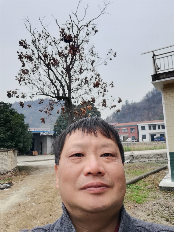 苏众青春冲浪的第一张照片--惠安相亲网