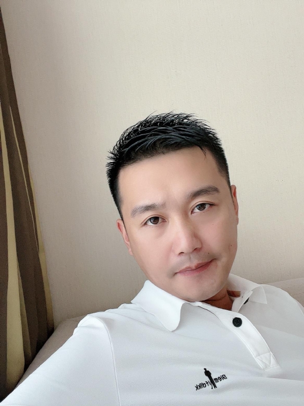 笑望人非的第一张照片--惠安相亲网