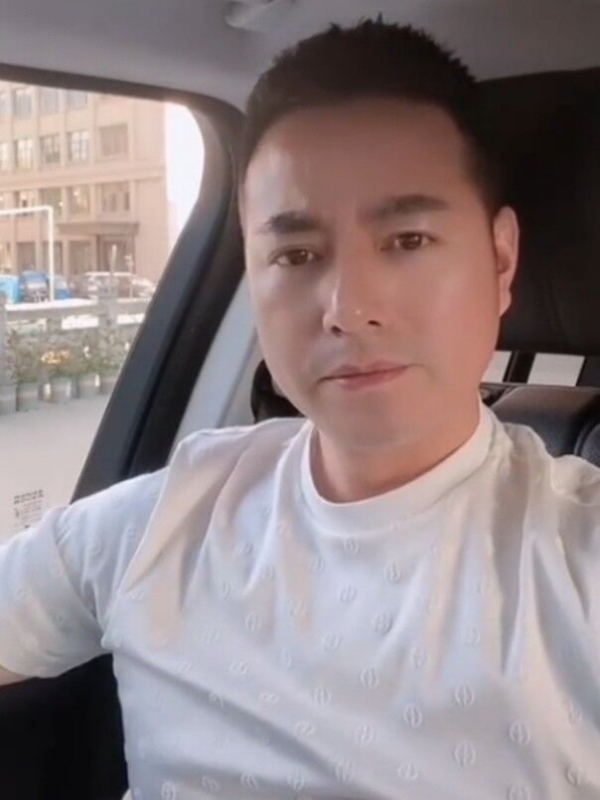勿忘初心的第一张照片--惠安相亲网