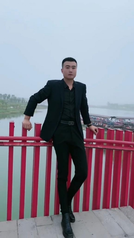 Albert的第一张照片--惠安相亲网