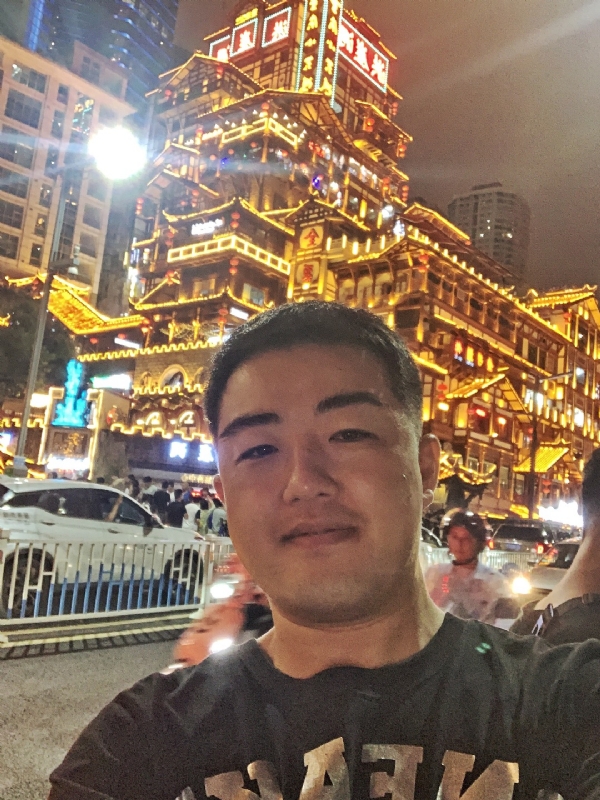 钢铁侠的第一张照片--惠安相亲网