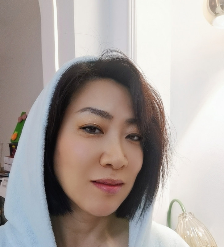 火玫瑰的第一张照片--惠安相亲网