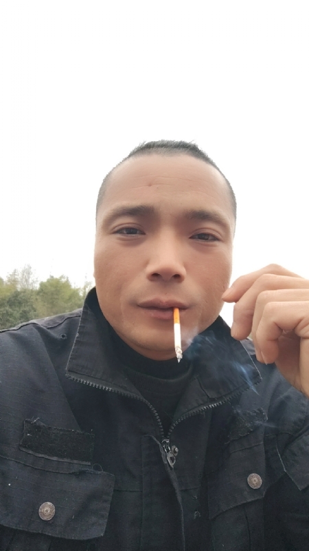 伯爵的第一张照片--惠安相亲网