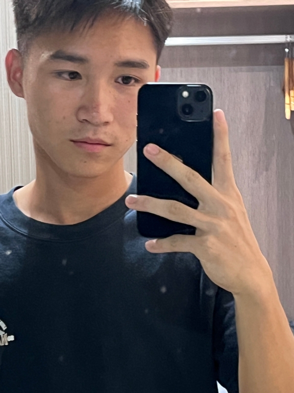 画家的第二张照片--惠安相亲网