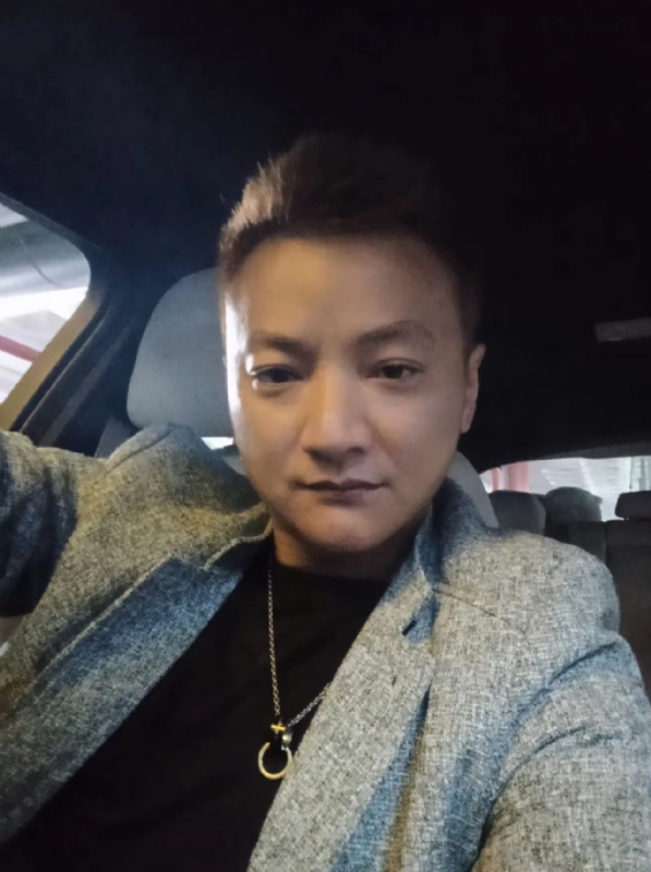 夜、有雨敲窗的第三张照片--惠安相亲网