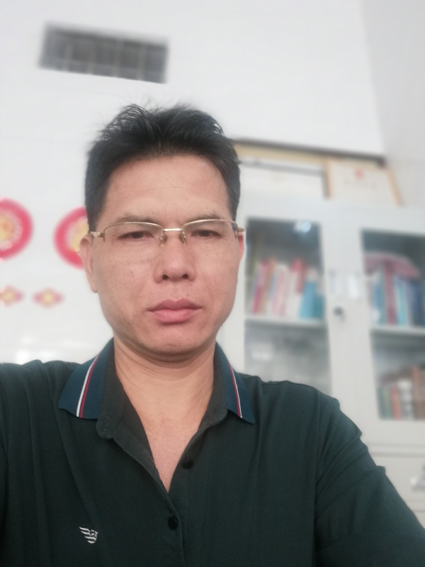后视镜的第二张照片--惠安相亲网