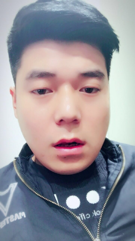 风向决定发型的第一张照片--惠安相亲网