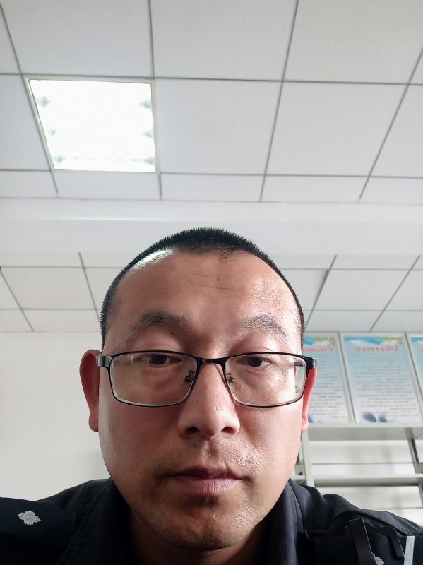 布鲁斯贺的第三张照片--惠安相亲网