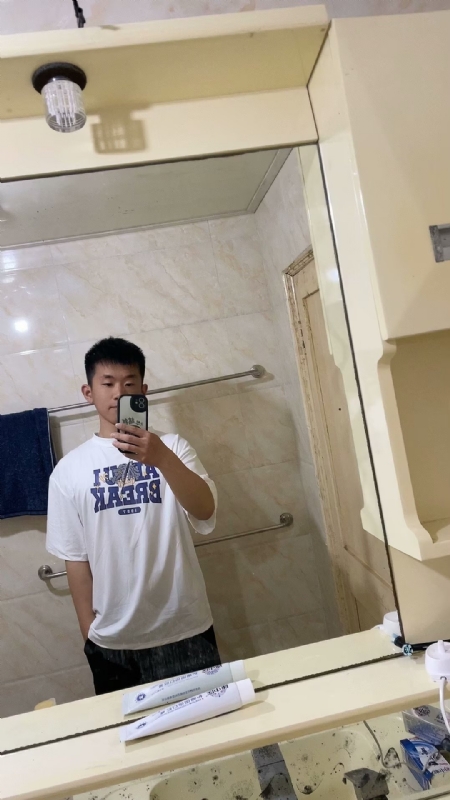 哈哈的第一张照片--惠安相亲网
