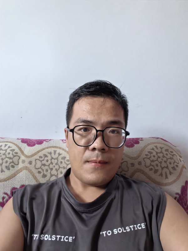 卫TF的第四张照片--惠安相亲网